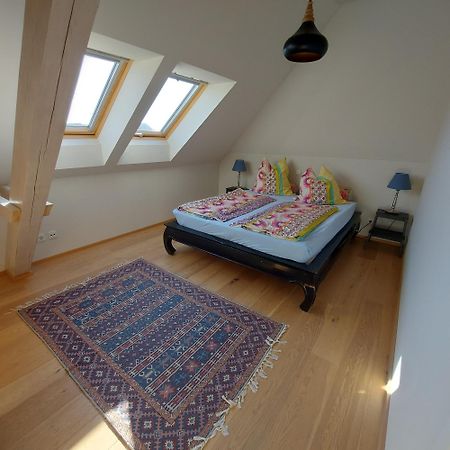 Boardinghouse Neumarkt Alte Schule Ноймаркт-ін-дер-Оберпфальц Екстер'єр фото